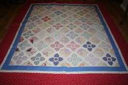 antique heart quilt 
